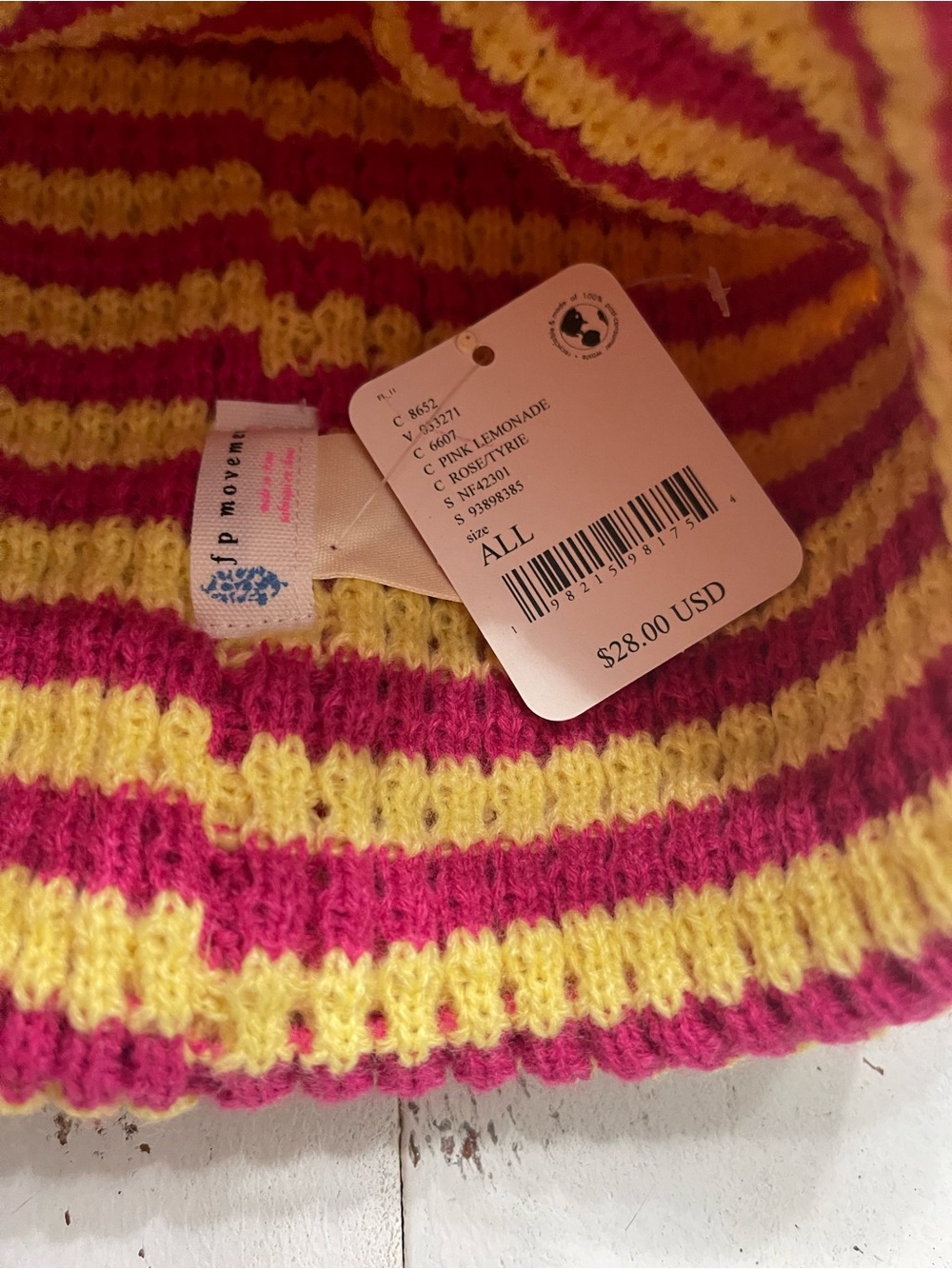 NWT Free People Pink/Lemonade Beanie - Picture 2 of 3